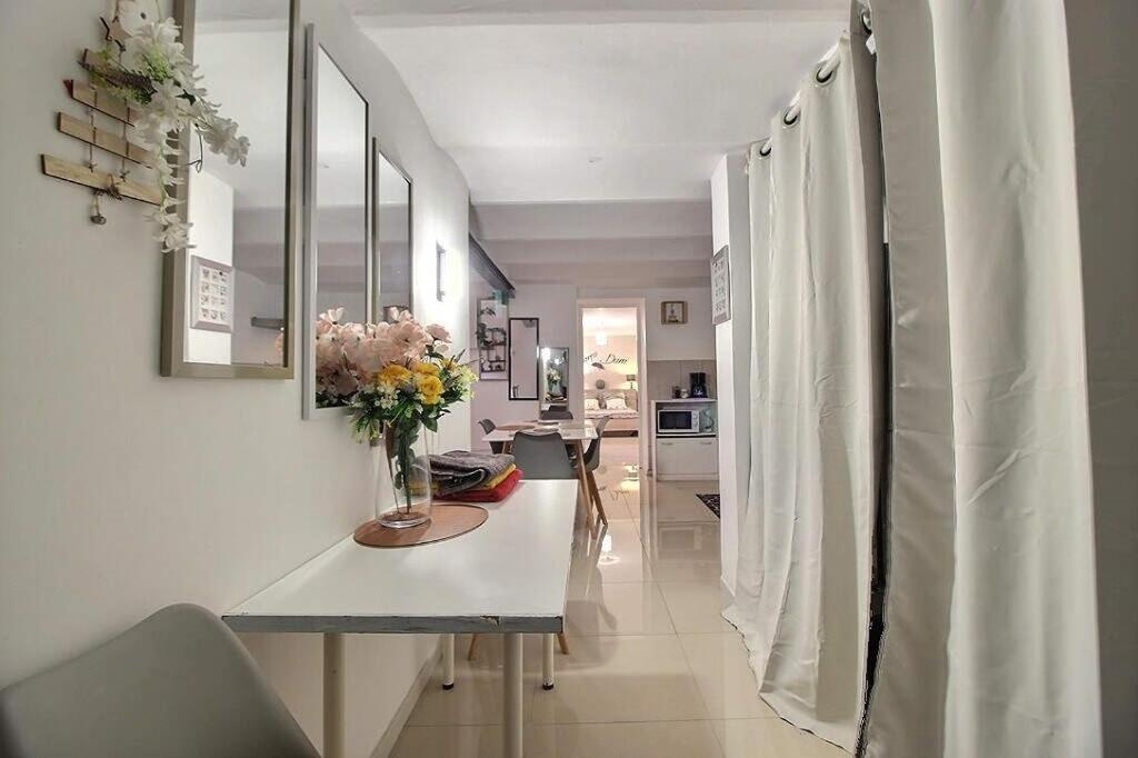 Villa Avec Piscine Et 3 Logements Ideale Groupe Marseille Bagian luar foto