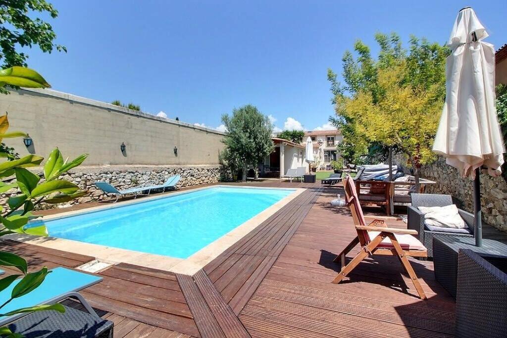 Villa Avec Piscine Et 3 Logements Ideale Groupe Marseille Bagian luar foto