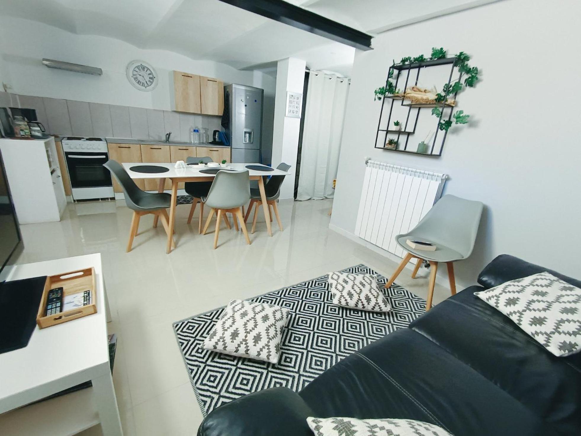Villa Avec Piscine Et 3 Logements Ideale Groupe Marseille Bagian luar foto